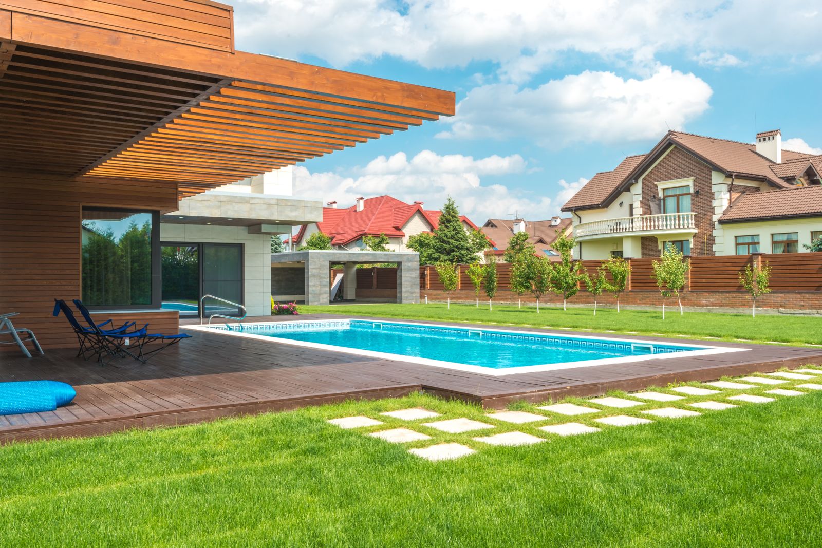 Contemporary Pool Renovation – Covington
